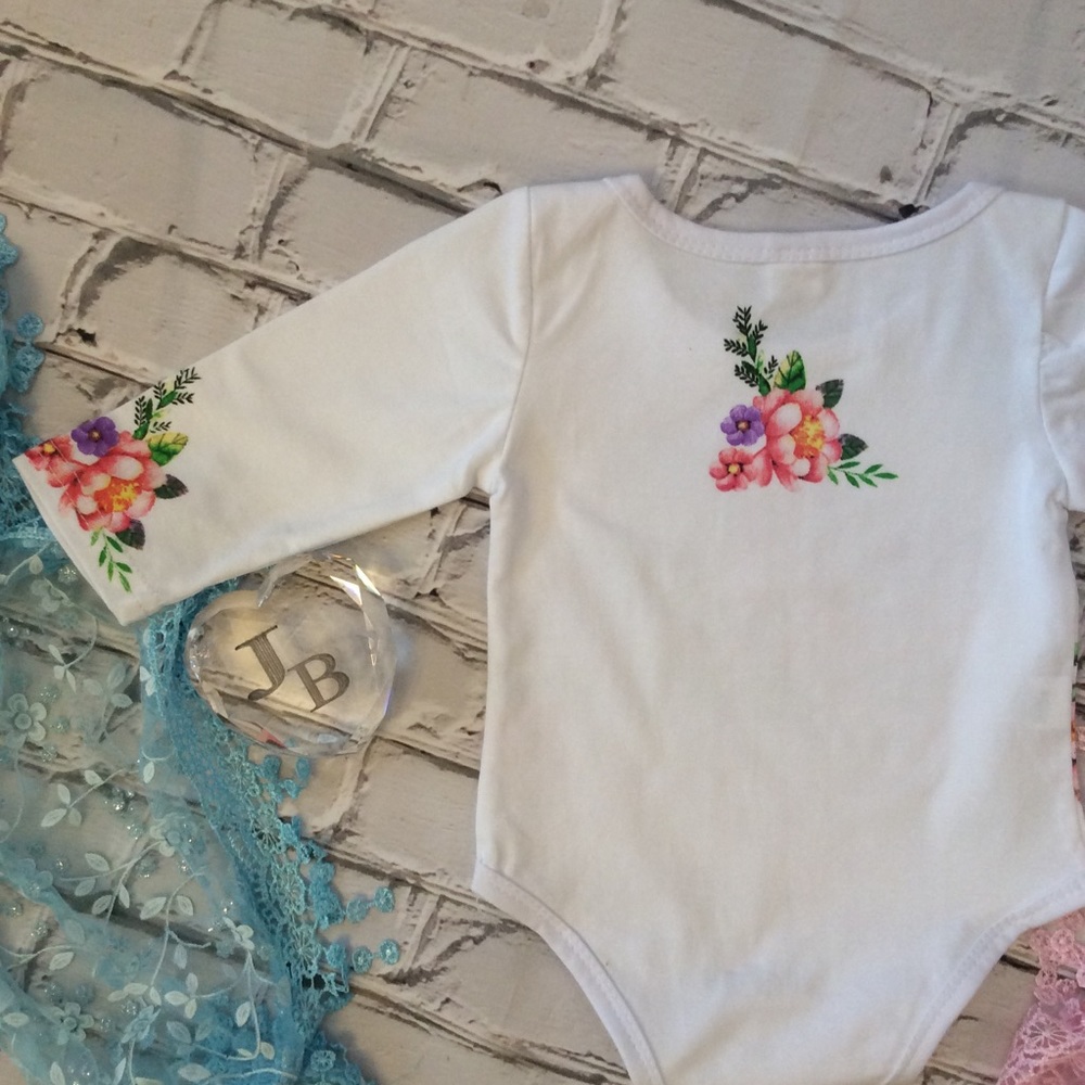 Boutique Baby Girl Unicorn Onesie - Picture 4 of 4